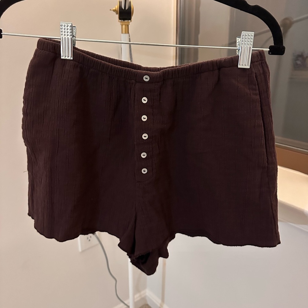 Brown shorts